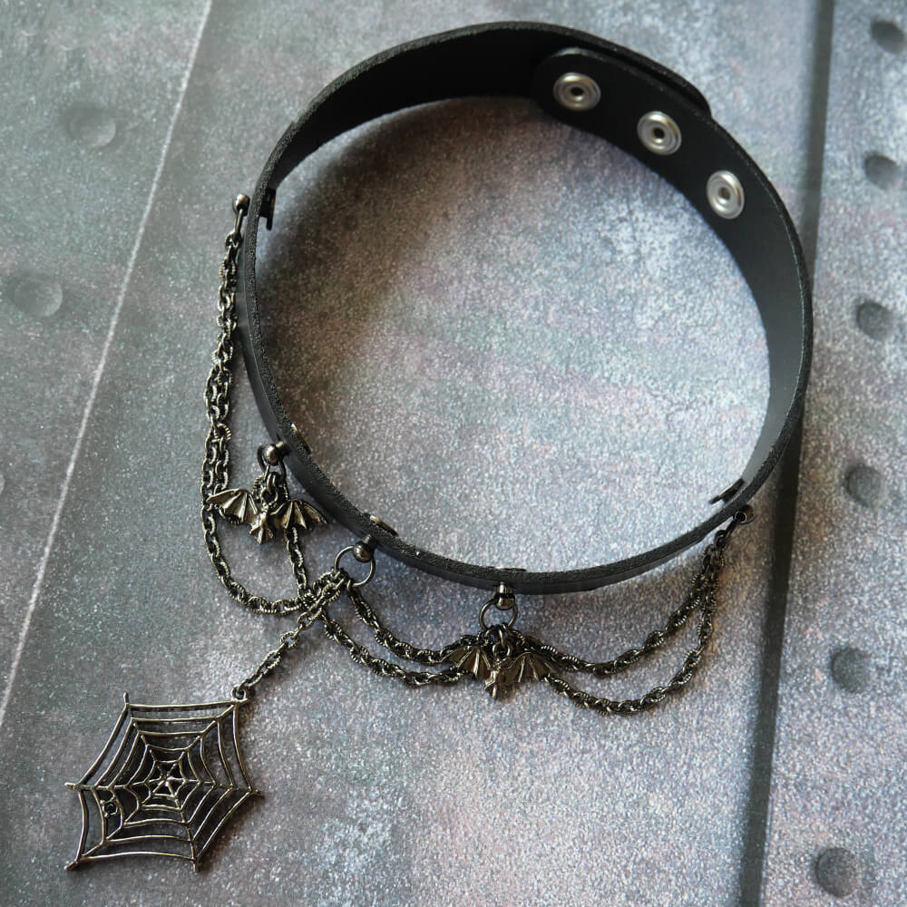 ハロウィン 蜘蛛の巣 蝙蝠 ガンメタ チェーン 革チョーカー