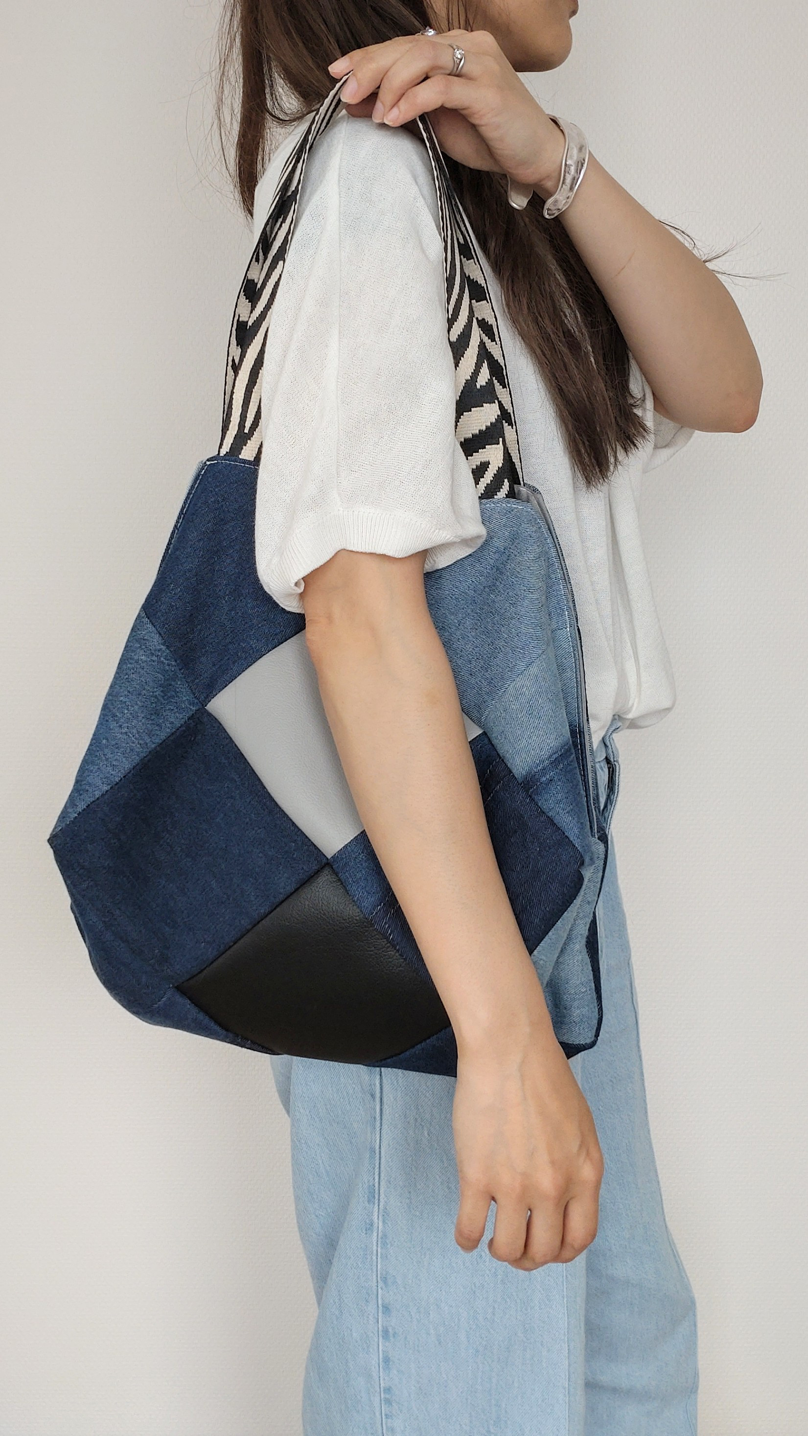 (ゼブラ柄) パッチワーク トートバッグ リメイクデニム 1点もの