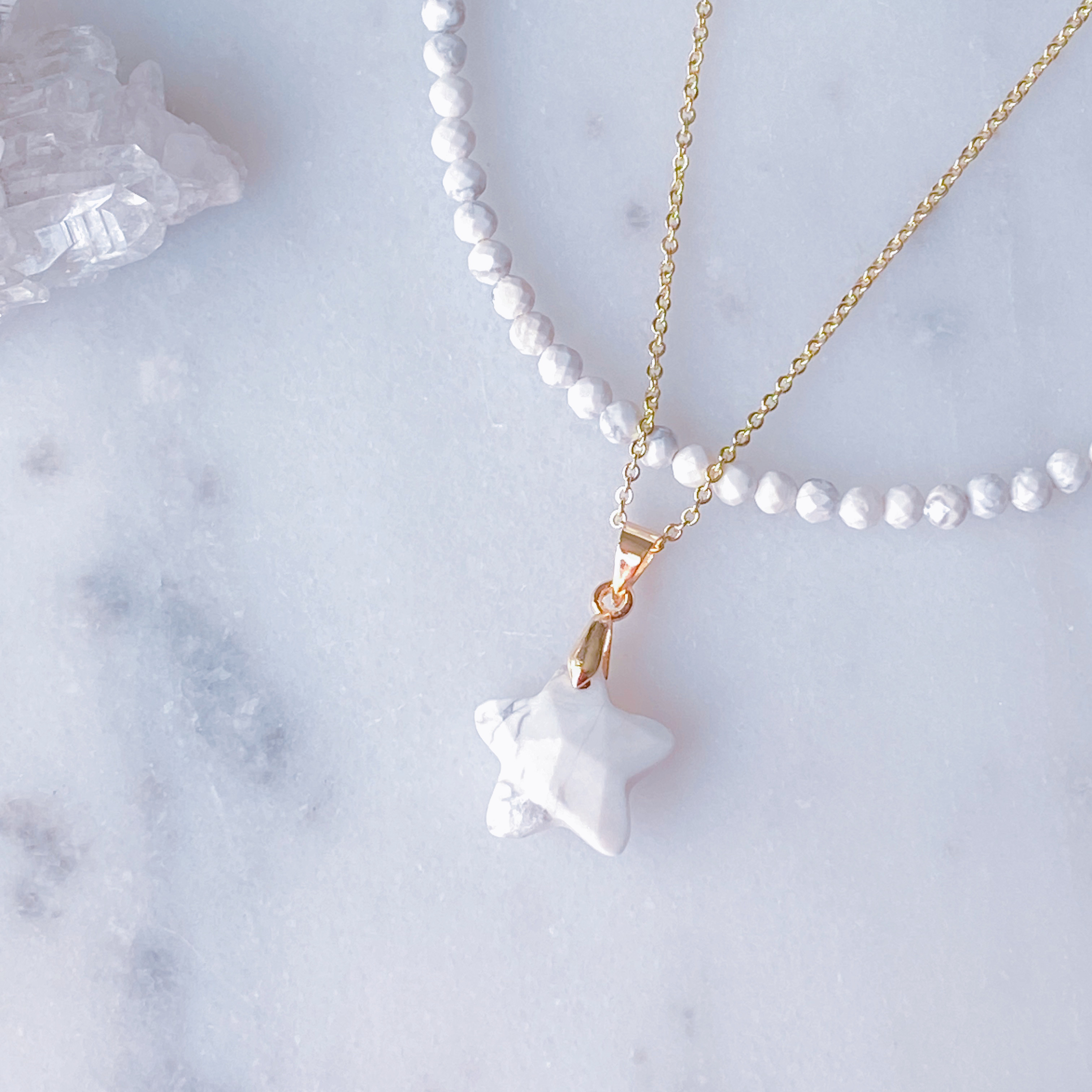 【ホワイトカラー☆】ハウライト一連ネックレス+18KGP ハウライト星チャーム 40〜45cm 刻印