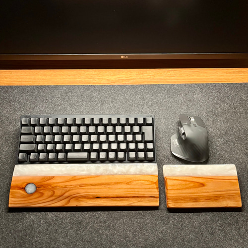 【専用ページ】Realforce R2 アームレスト パームレスト リストレスト 専用ページ】Realforce R2 アームレスト パームレスト リストレスト