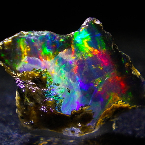 ☆エチオピアンオパールの原石☆6.8t/21.1mm☆天然石蛋白石☆鉱物原石