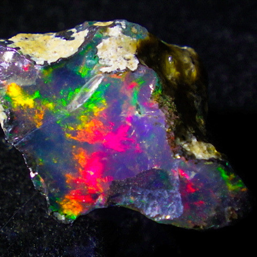 ☆エチオピアンオパールの原石☆6.8t/21.1mm☆天然石蛋白石☆鉱物原石