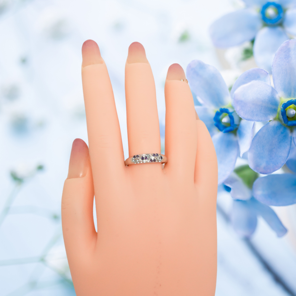 年齢を重ねた大人女子の「きれい」を引き出す魔法 「青い花束」 パヴェリング