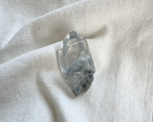 売約済み✨美✨天使の翼✨ ブルーターラ クォーツ 原石 慈愛の石✨ Amazon.co.jp: 美天使の翼 ブルーターラ クォーツ 原石