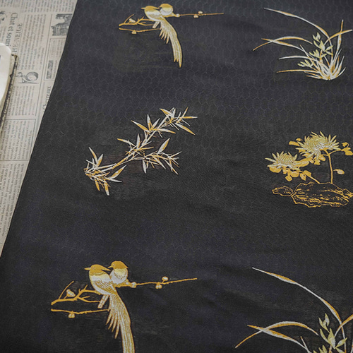 長さ1m ジャガード生地 大判 花柄 鳥 黒ゴールド 綺麗 上品 布 きじ 色