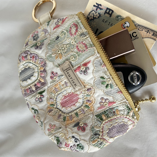 インド刺繍 インド刺繍生地 インド刺繍リボン ファスナーポーチ