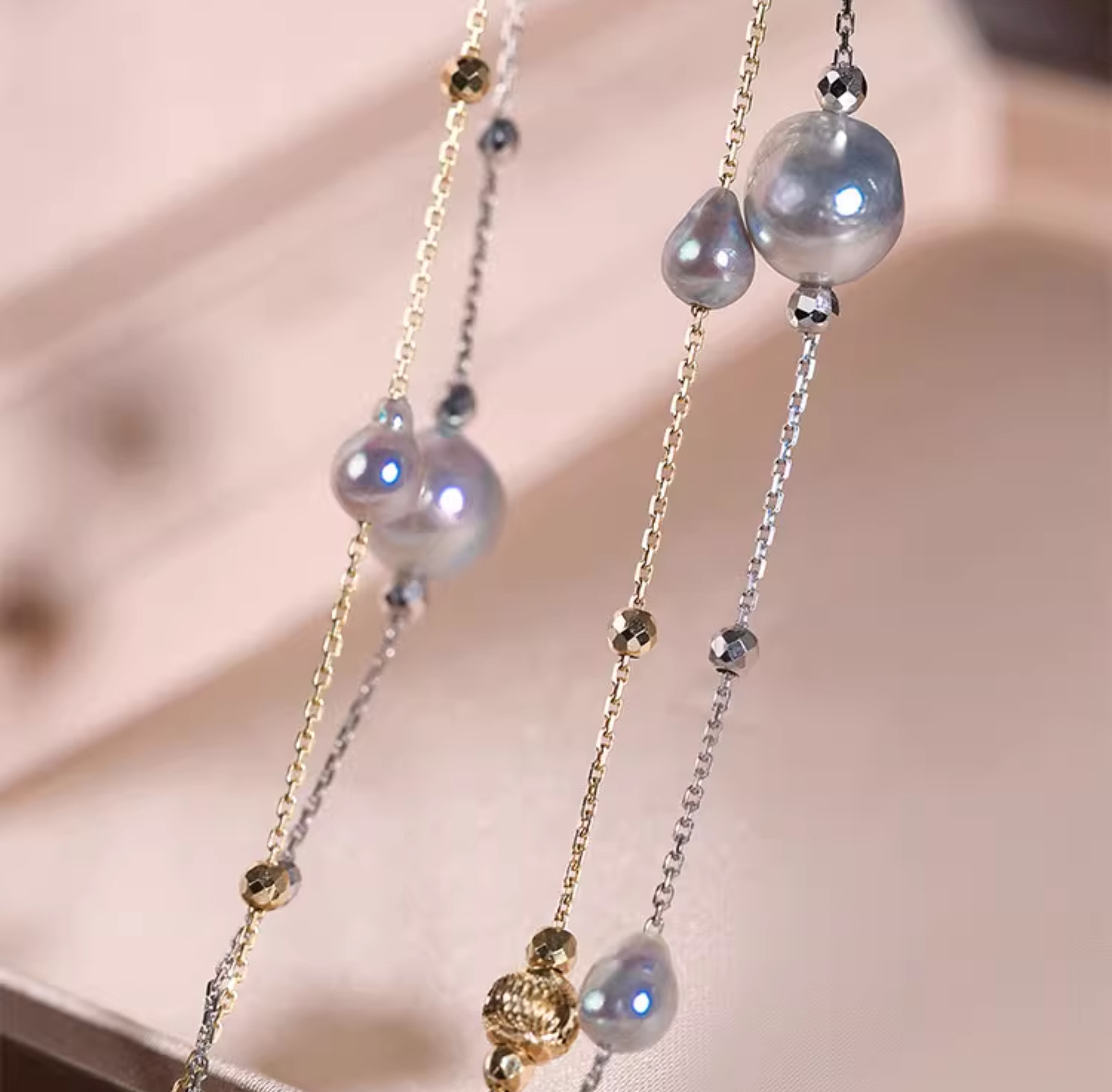 [ヘイズジュエリー] 18Kゴールド 4.5-8mm 日本製アコヤシルバー ブルーバロックパール ロングチェーン スターライトミ