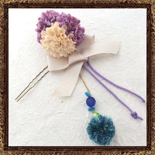 【送料無料】卒業式　袴　髪飾り　花舞うポンポン鞠玉ブーケかんざし　至高に尊し