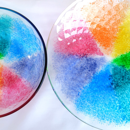 レインボー・虹色のガラスプレート・デザート皿・大皿（23.5cm） 大皿