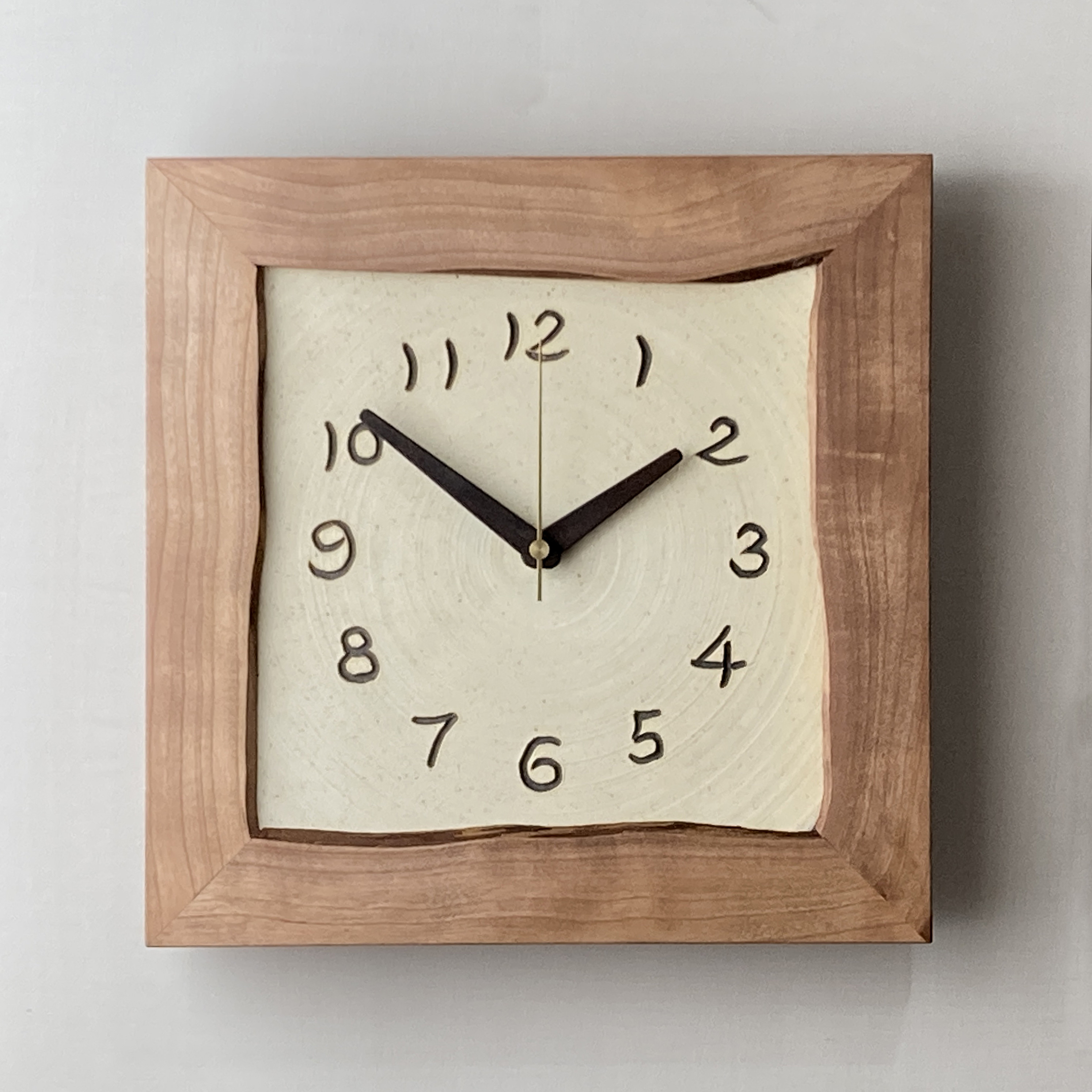 ヤマザクラの木の掛時計　NO.0981