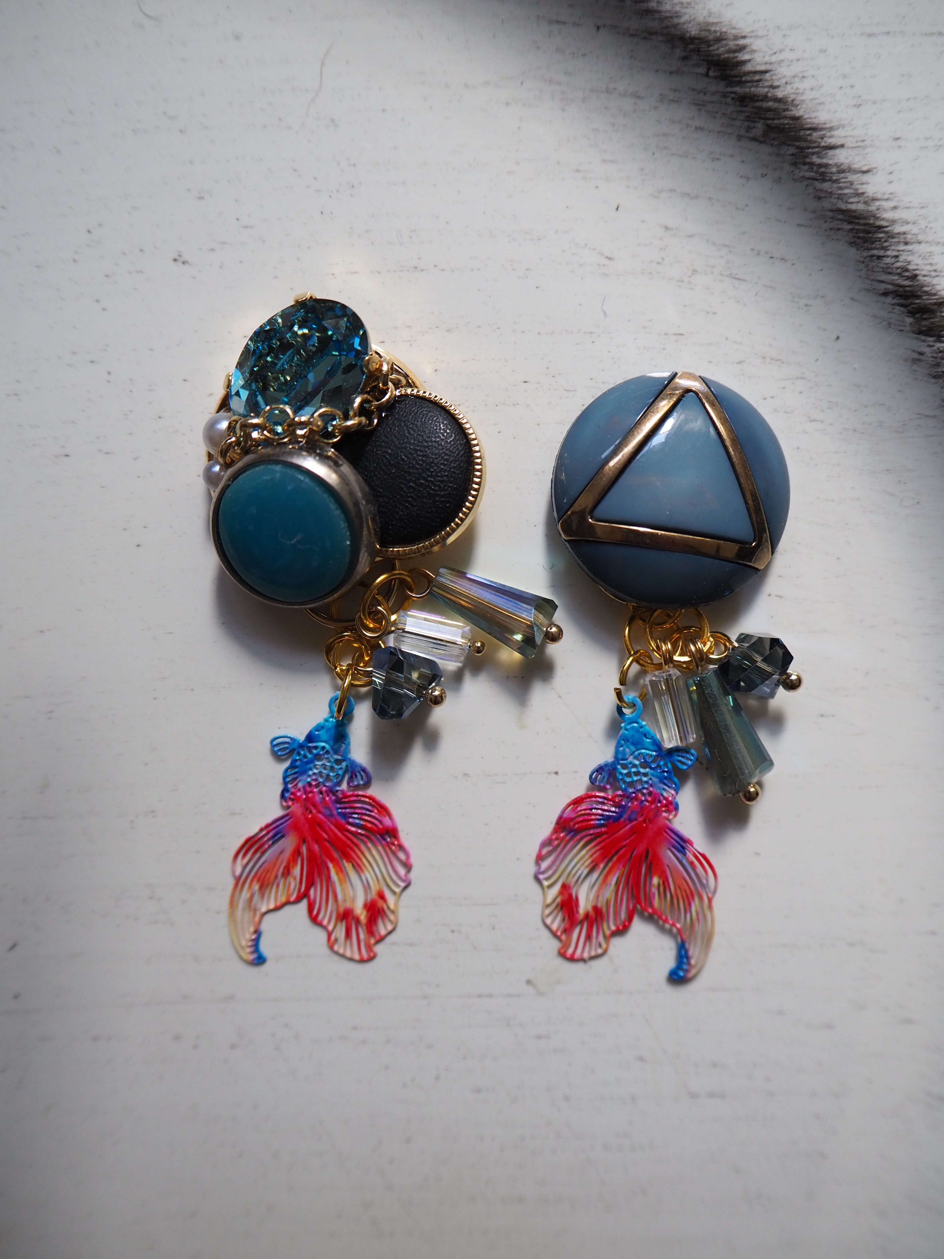 ボタンアクセサリー/金魚/イヤリング