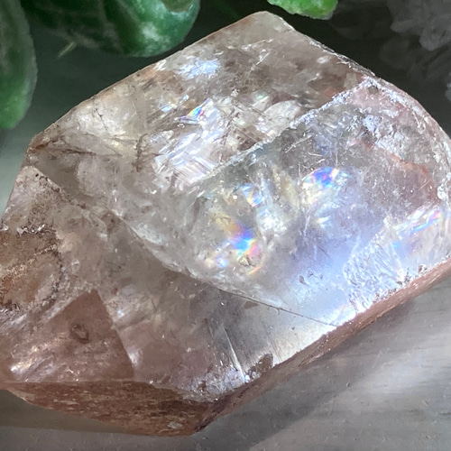 ブラジル ゴイアス州産 レッド レムリアンシードクリスタル 原石 赤