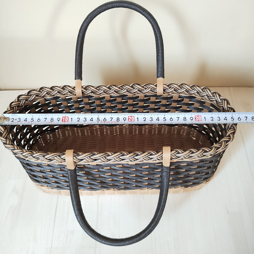 横長 かごバッグ うすちゃ✕黒 バスケット 紙バンド クラフトバンド