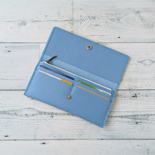 送料無料】薄くスマートな長財布（ターコイズブルー絹目型押し）スリム