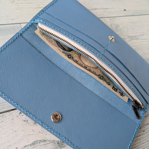 送料無料】薄くスマートな長財布（ターコイズブルー絹目型押し）スリム