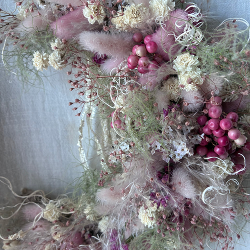 淡いピンクな三日月リース 三日月リース* 淡ピンク リース Chêne 通販 19521941｜Creema(クリーマ)