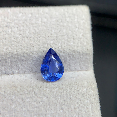 New 1.03ct天然コーンフラワーブルーサファイアルース　鑑定書付き非加熱 New 1.03ct天然コーンフラワーブルーサファイアルース 鑑定書付き 25/7