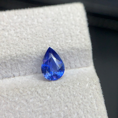 New 1.03ct天然コーンフラワーブルーサファイアルース　鑑定書付き非加熱 New 1.03ct天然コーンフラワーブルーサファイアルース 鑑定書付き 25/7