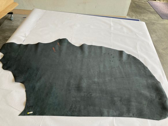 牛革　Ｋｉｐソフト弱シボ　No.17-1　ハンドメイド　レザークラフト　本革　素材　材料 3枚目の画像