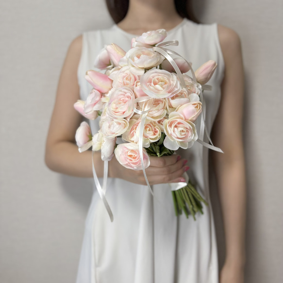 ブートニア付＞ウェディングブーケ 薔薇×ピンク×リボン アーティ