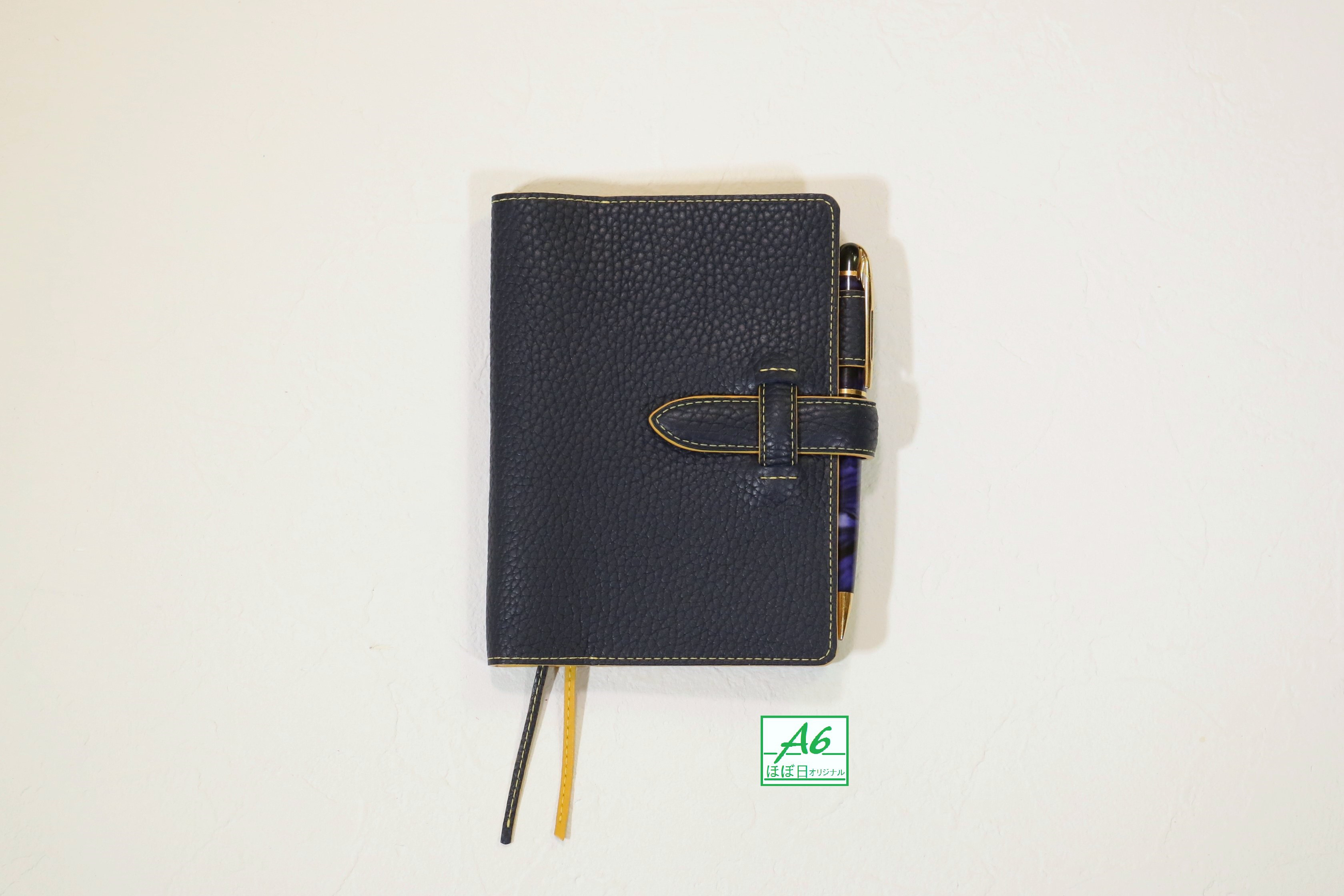 [フランス製高級皮革] 手帳カバー［A6/ほぼ日手帳サイズ］ ネイビー + イエロー T765