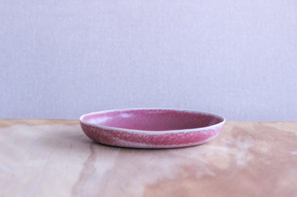 使いやすいサイズ感が魅力的な…オーバル皿 3枚目の画像