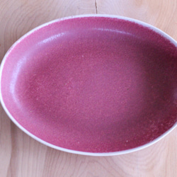 使いやすいサイズ感が魅力的な…オーバル皿 2枚目の画像