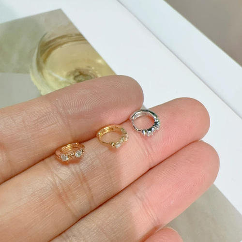 10K&18K（片耳）K18中折れダイヤモンド2粒フープピアス K18ゴールド