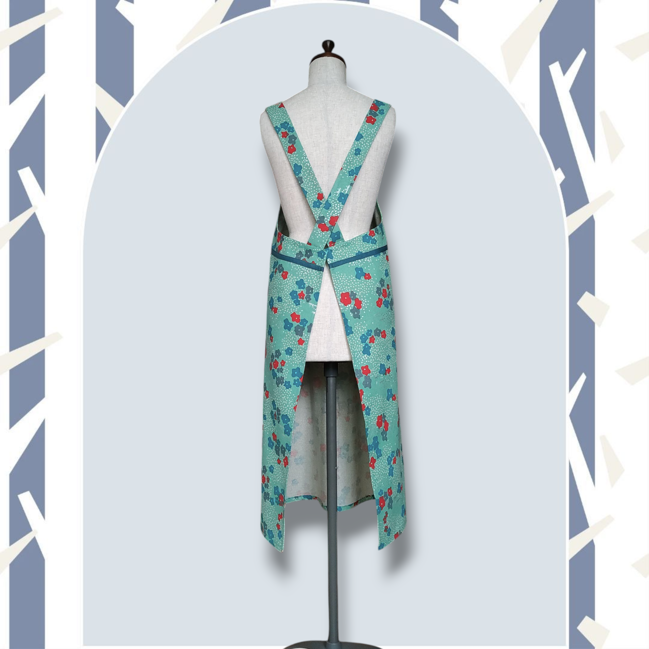 【花咲く草原とキツネ】肩クロス エプロン《ペパーミントグリーン》