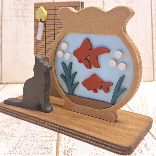 受注制作☆夏飾り☆金魚鉢と猫 黒猫の木製置物☆風鈴・すだれ付き