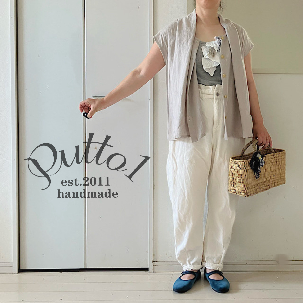 日本/東炊き「受注生産」くったり手織り風リネンコットンの変わり衿・羽織ブラウス　2way取り外せるリボンつき