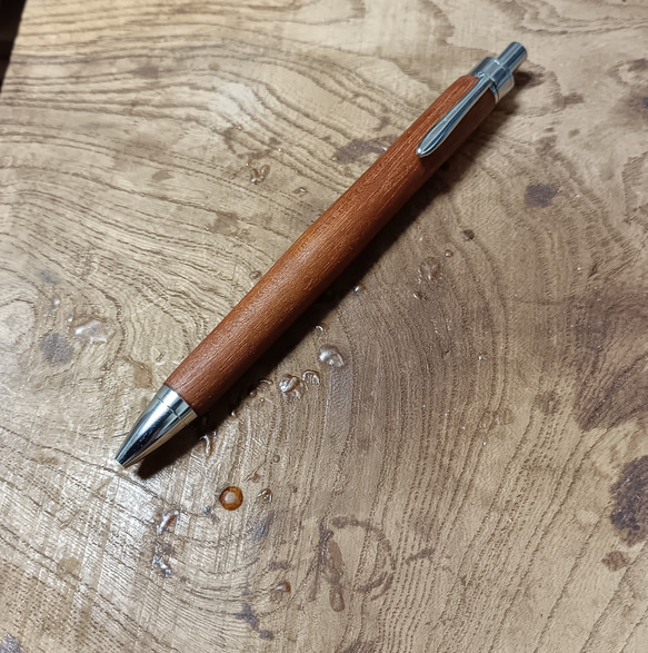 木軸ボールペン0.7㎜ホンジュラスマホガニー蜜蝋クリーム仕上げ