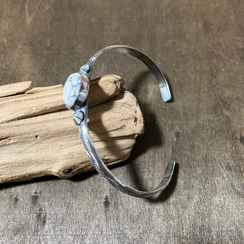 accessories mau☆ホワイトバッファローシルバーバングル