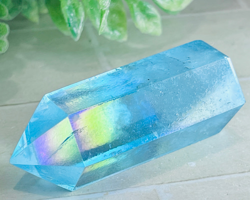 オーラ原石 ブルー＆金色 天然石 クラスター ポイント 413g 城 シンデレラ オーラ原石 ブルー＆金色 天然石 クラスター ポイント 413g 城