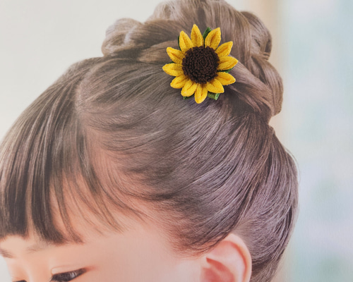 レジンヘアゴム　ひまわり　大ぶり　夏　浴衣　夏祭り　花火　4 再販2】ひまわりの髪ゴム（小）【夏の誕生花2026】 浴衣や夏祭りに