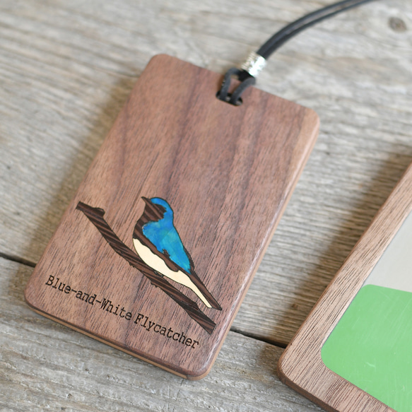 附窗木製通行證盒【藍白捕蠅鳥】適合IC卡尺寸 第3張的照片