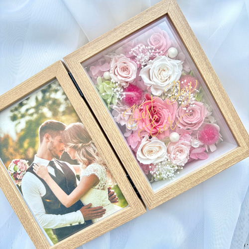 プリザーブドフラワーのフォトフレームアレンジ（ピンク）/ウェルカム