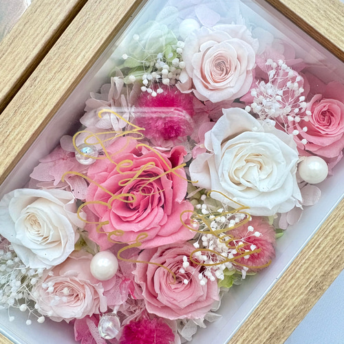 プリザーブドフラワーのフォトフレームアレンジ（ピンク）/ウェルカム