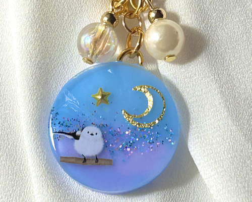 シマエナガチャーム ハンドメイド レジンチャーム【夕焼け佇む