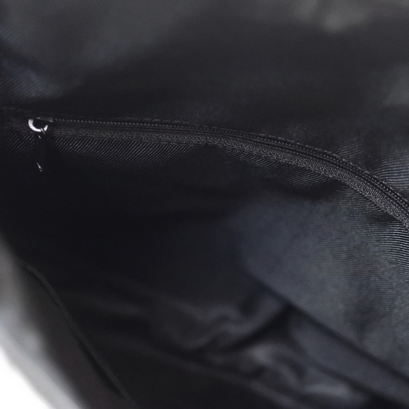 ［難ありセール］フランス生地のショルダーバッグ、黒がメインで合わせやすい 7枚目の画像