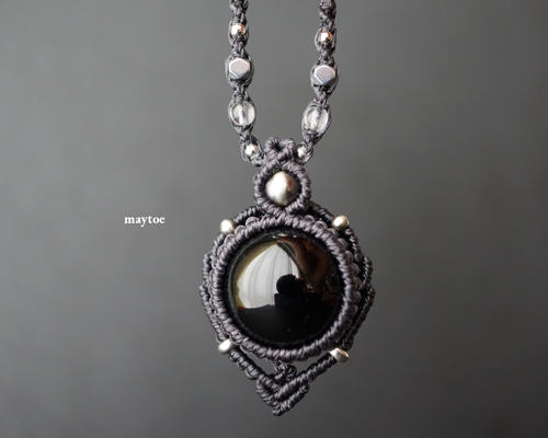 ロシア産モリオン(黒水晶)のお守りマクラメネックレス ‐ Silver＆水晶