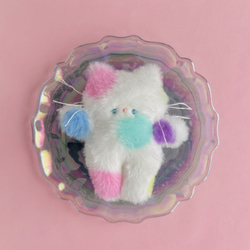 ビオラの花飾り ポシェットしたょ！ミルク色のねこちゃん♡ぬいぐるみ①ねこ ビオラの花飾り ポシェットしたょ！ミルク色のねこちゃん