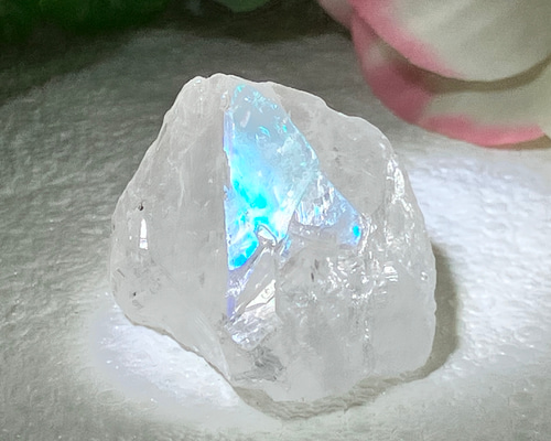 淡い紫水晶　アナンダライト　天然レインボー 淡い紫水晶 アナンダライト 天然レインボー