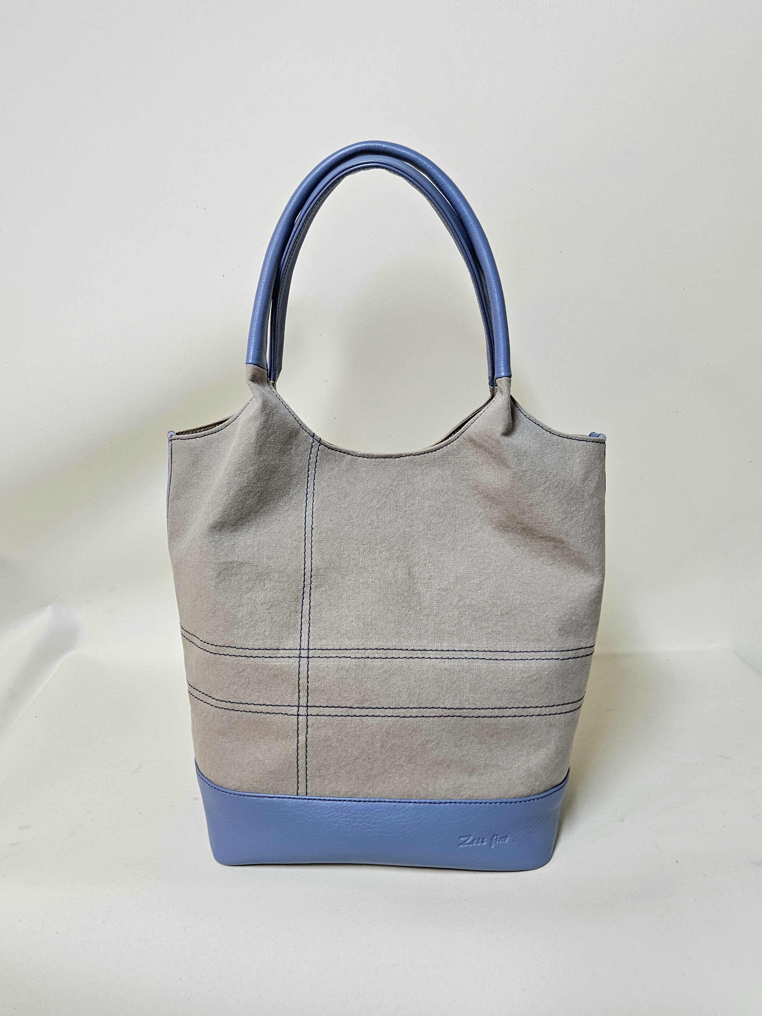 新作日本製　バイオ加工帆布と姫路レザーどの場面にも合うB5サイズのトートバック「➕(Plus)ステッチWライン」