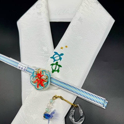 0857半襟 手書き金魚&金魚帯留め・根付・帯締め　化繊半衿　夏祭り　イベント 0857半襟 手書き金魚&金魚帯留め・根付・帯締め 化繊半衿 夏祭り