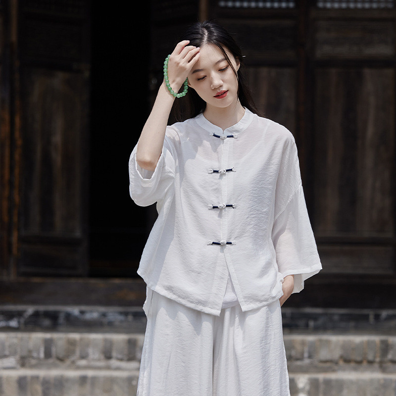 日焼け止めブラウス 空調シャツ 涼し気な雰囲気が魅力の手巻きシャツ #白色