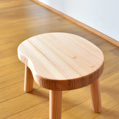 無垢杉100％キッズスツール(豆型タイプ) 椅子（チェアー）・スツール