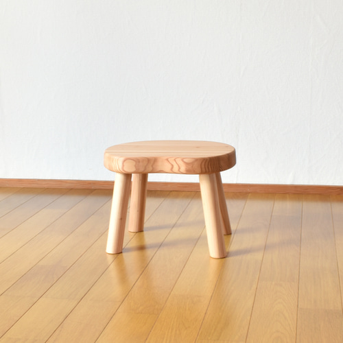 無垢杉100％キッズスツール(豆型タイプ) 椅子（チェアー）・スツール