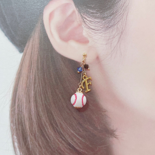 ☆必勝☆北海道日本ハムファイターズ応援 野球ピアス／イヤリング 小