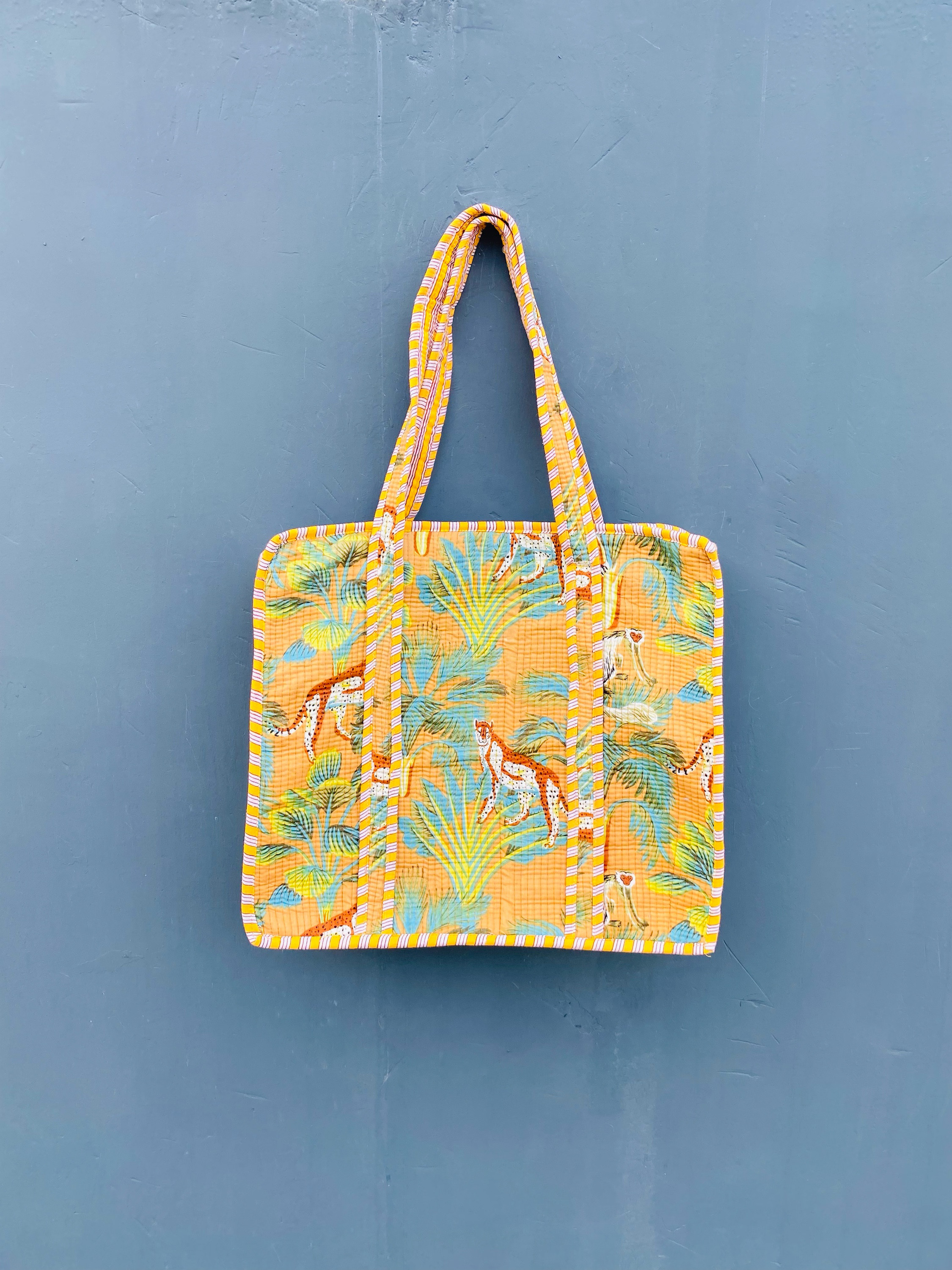 インド・ジャイプルの手仕事｜イエロー・タイガー柄 大容量 トートバッグ マザーズバッグ